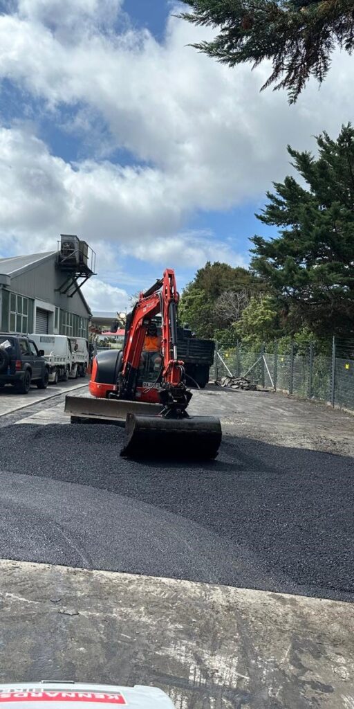 Asphalt-Work-port